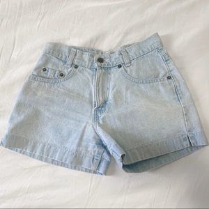 Levi’s Vintage Light Wash Blue Denim Short